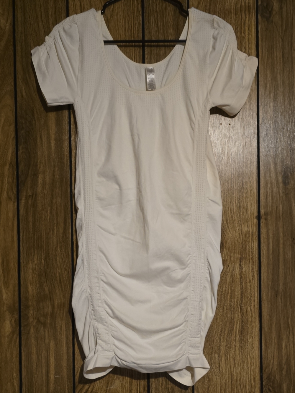 Lole Cream Scoop-Neck Ruched Short Sleeve Tunic Dress